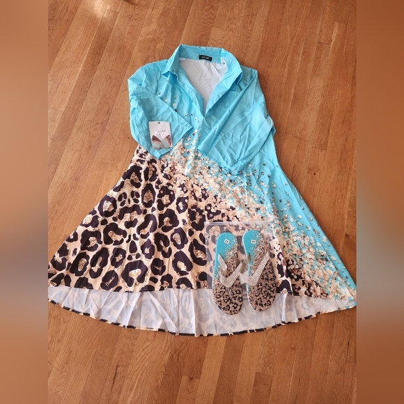 Chic Me Dresses & Skirts - Chic Me NWOT Turquoise Leopard Print Dress 3XL with Flip Flops and earrings